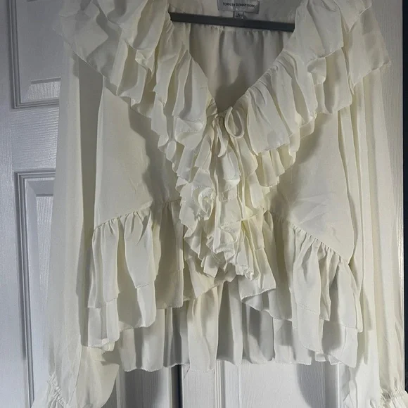 Torn by Ronny Kobo Soraya Ruffle Blouse - Picture 5 of 11